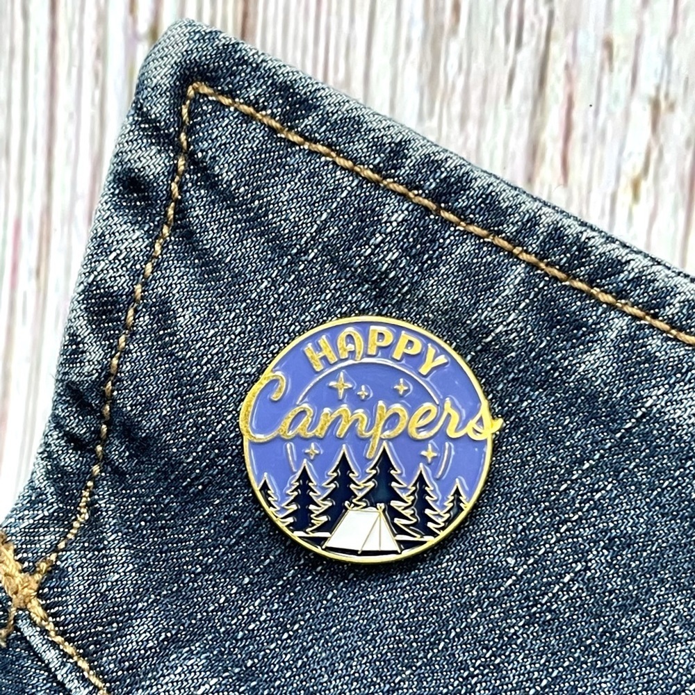 🆕 Go Outdoor Enamel Pin - Picture 2 of 4